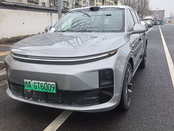 Photo 1 - LiXiang L6