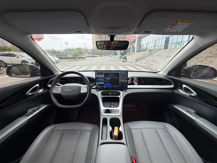 Фото 5 - Geely Galaxy Geome