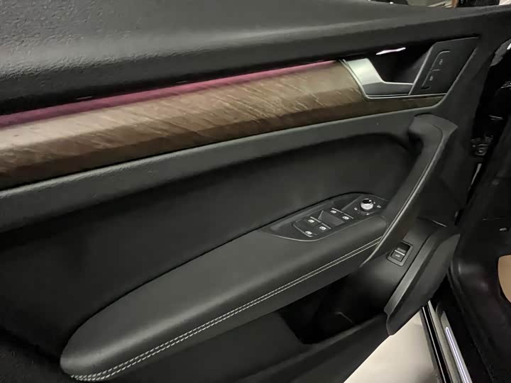 Фото 7 - Audi Q5L Sportback