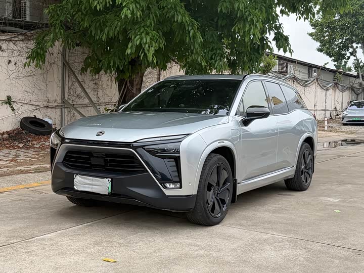 Фото 1 - Nio ES8