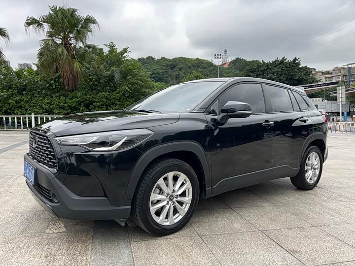 Фото 1 - Toyota Corolla Cross