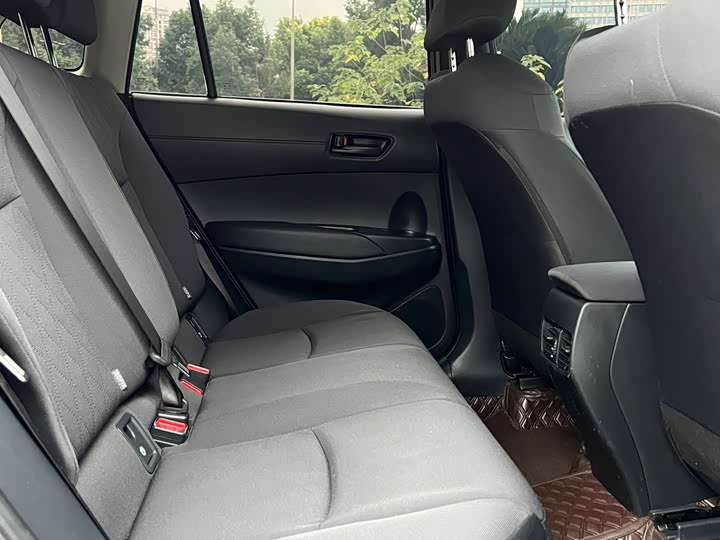 Фото 5 - Toyota Corolla Cross