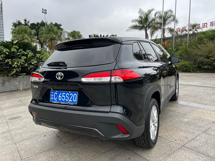 Фото 9 - Toyota Corolla Cross