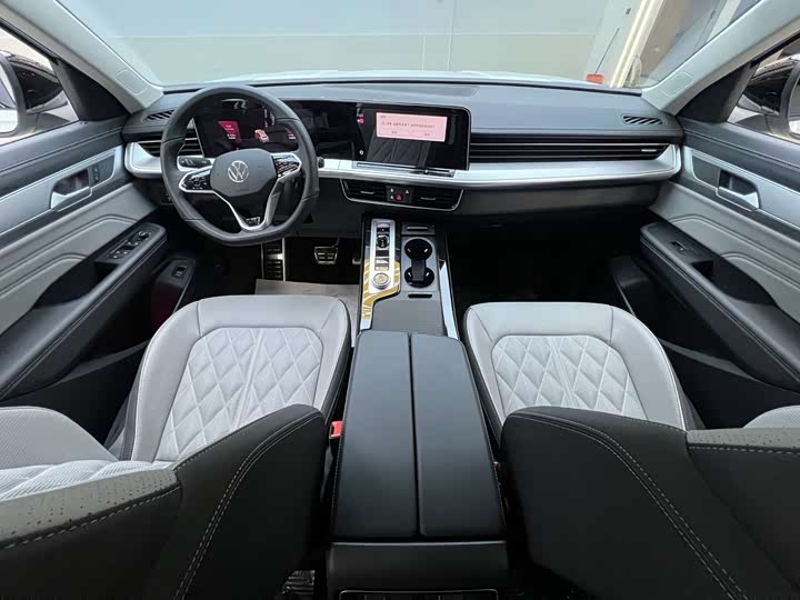 Фото 9 - Volkswagen Tavendor