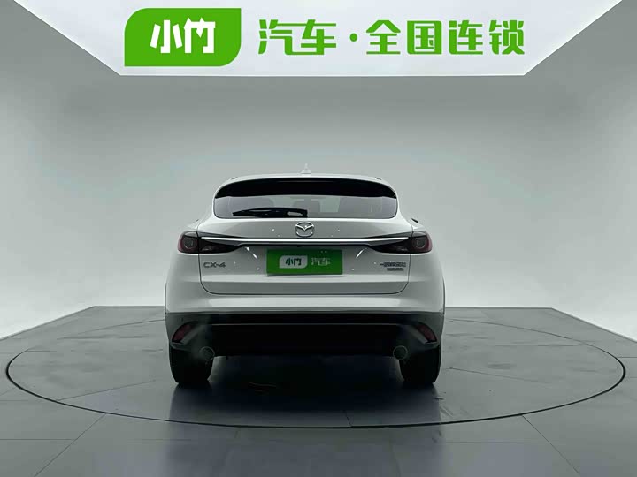 Photo 4 - Mazda CX-4