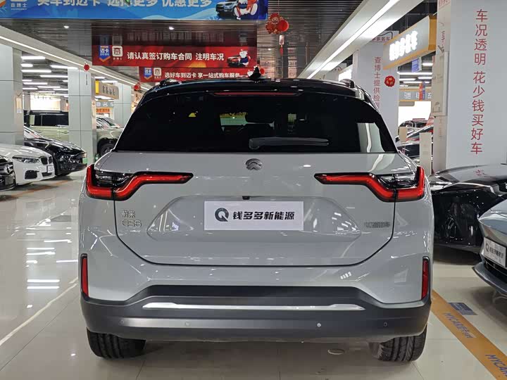 Фото 4 - Nio ES6