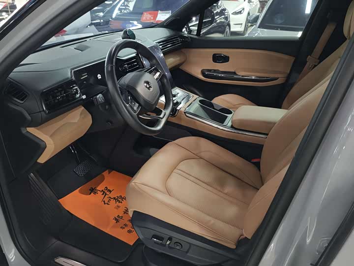 Фото 8 - Nio ES6