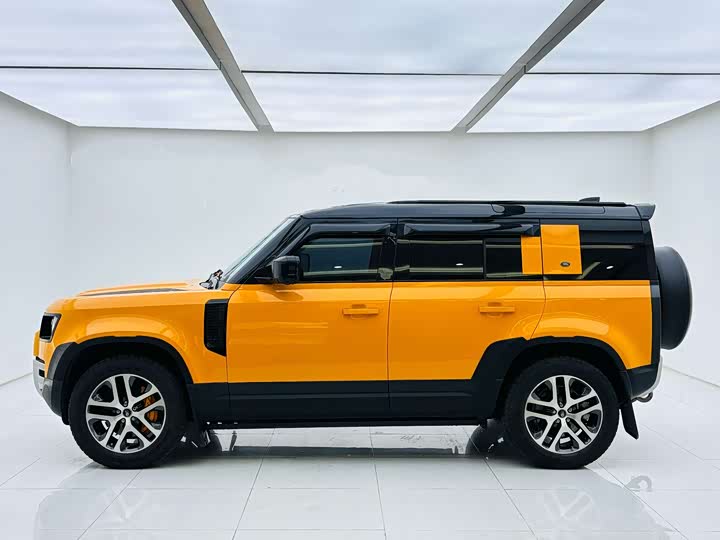 Фото 4 - Land Rover Defender