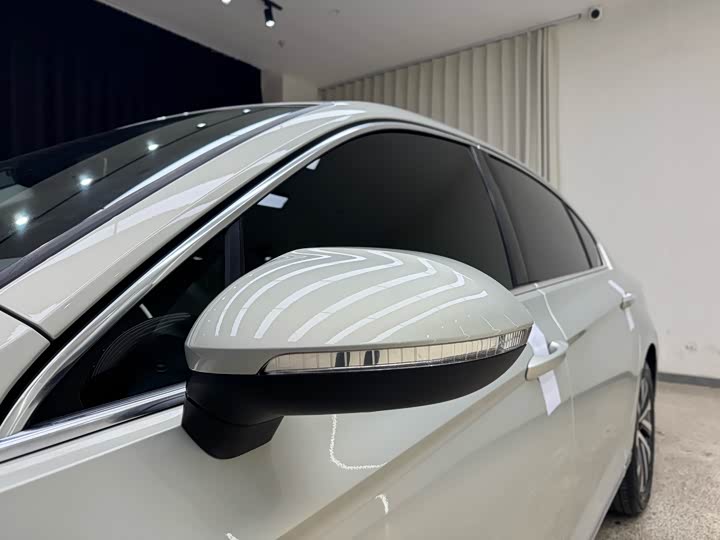 Фото 9 - Volkswagen Magotan GTE Hybrid