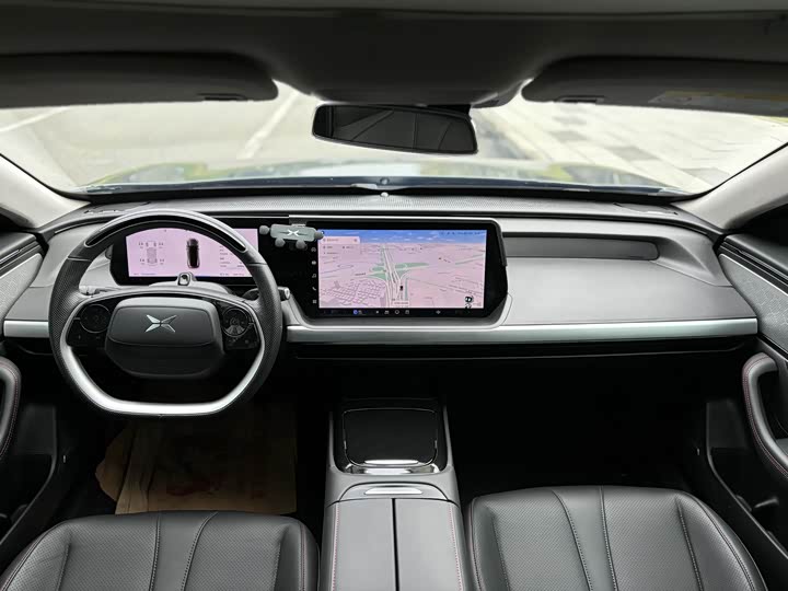 Фото 5 - XPeng P7