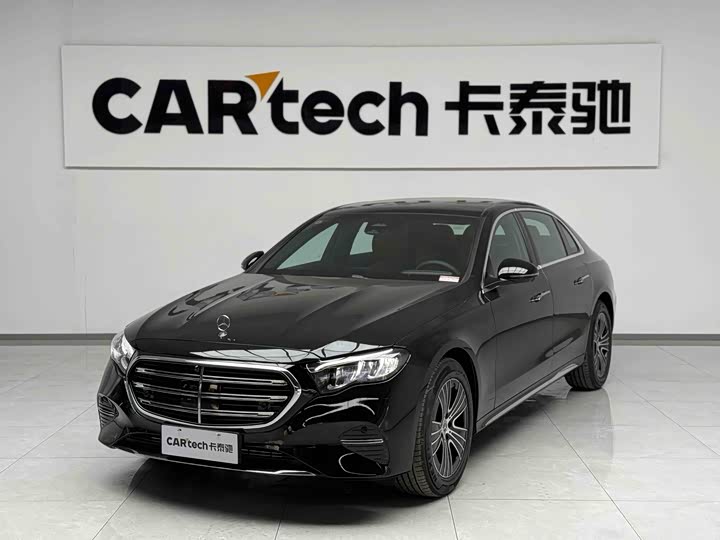 Фото 1 - Mercedes-Benz E-Class