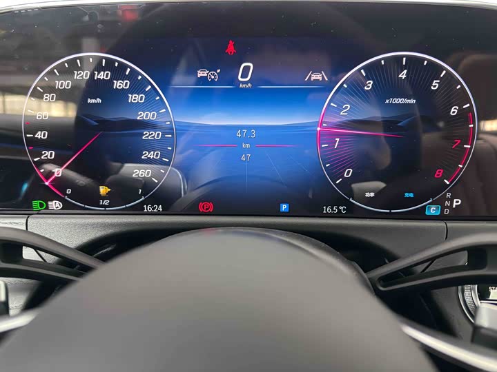 Фото 7 - Mercedes-Benz E-Class