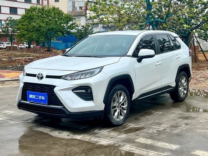 Фото 1 - Toyota Wildlander