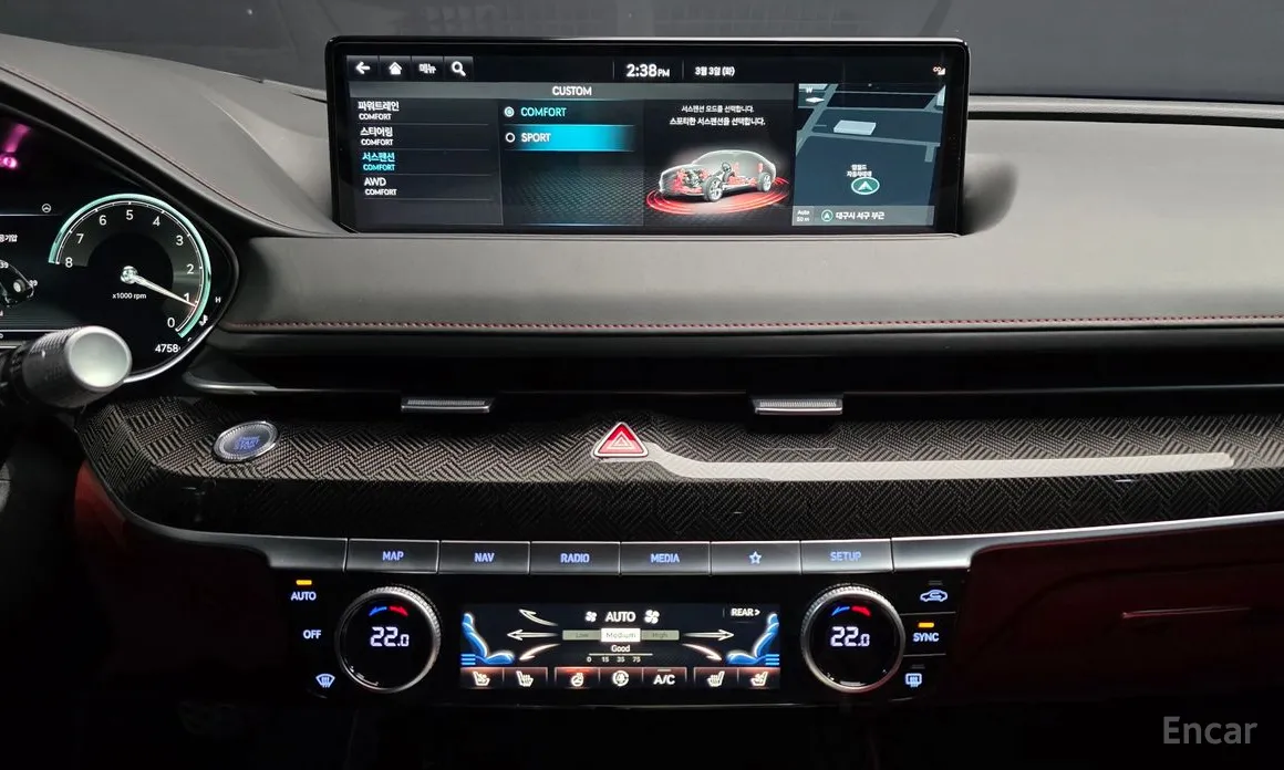 Фото 16 - Genesis G80