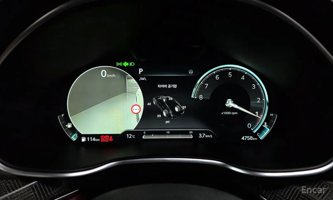 Фото 8 - Genesis G80