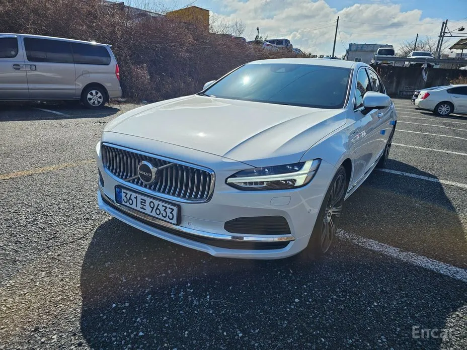 Фото 3 - Volvo S90