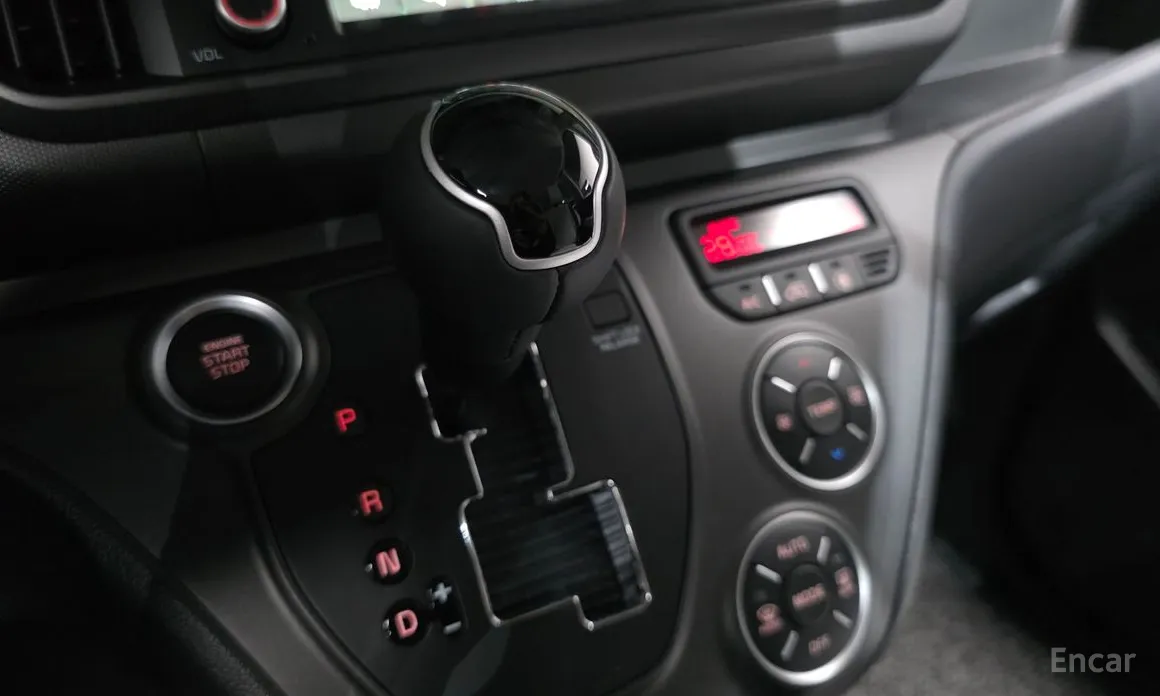 Фото 9 - Kia Ray