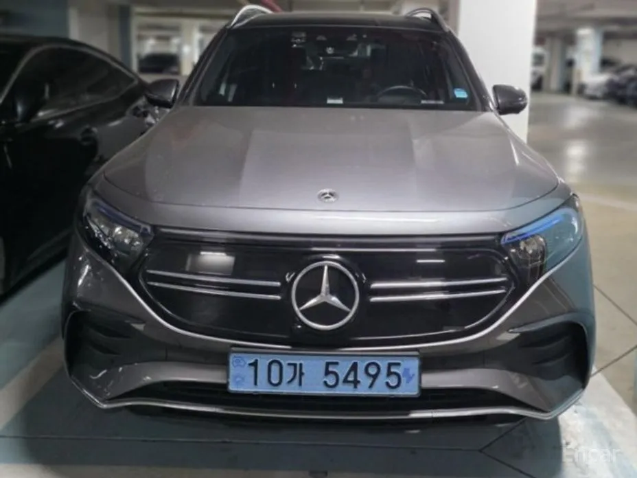 Фото 1 - Mercedes-Benz EQB