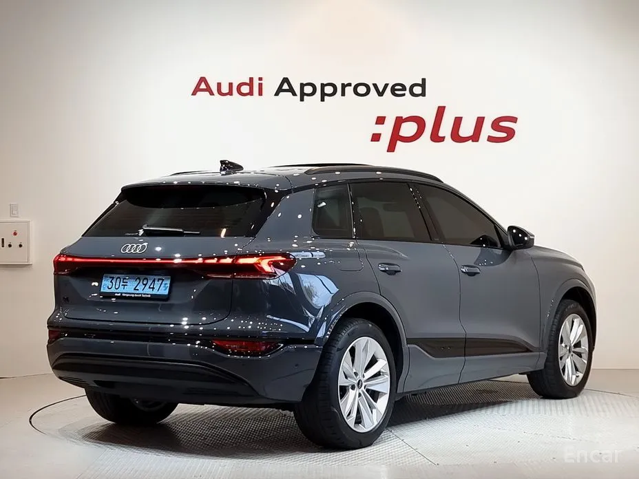 Фото 2 - Audi Q6 e-tron