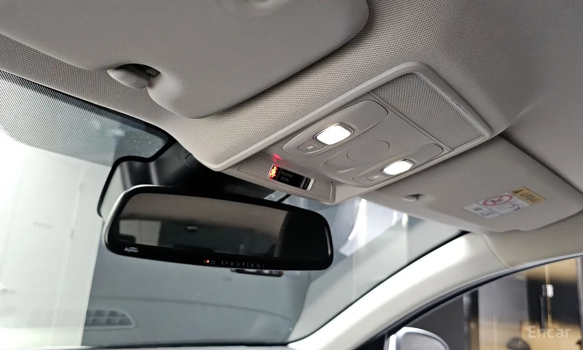 Фото 19 - Renault XM3