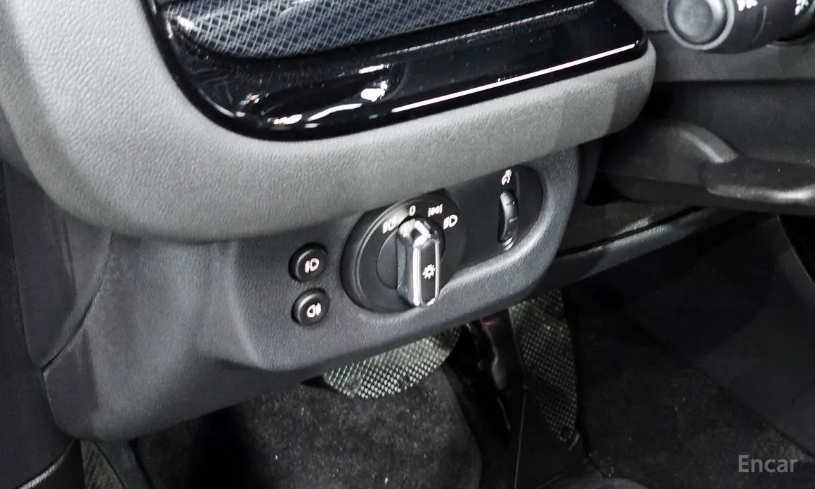 Фото 14 - Mini Clubman