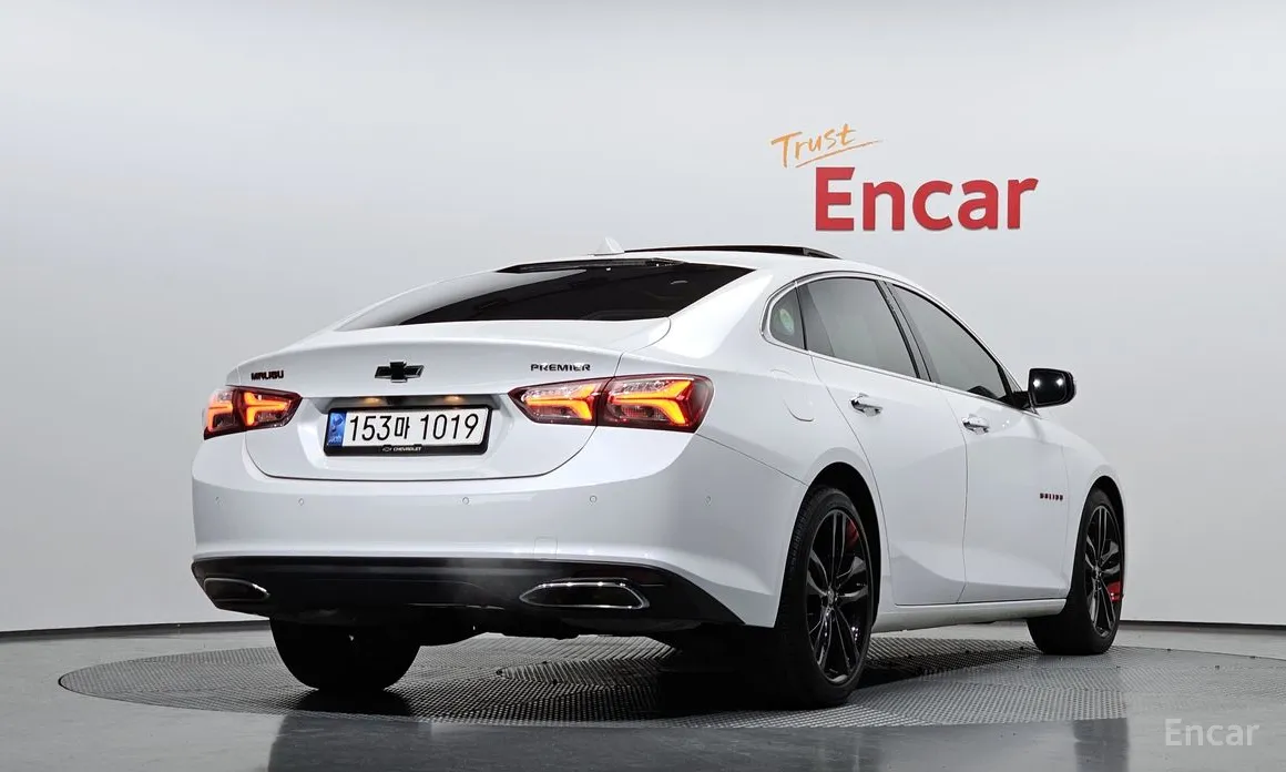 Фото 2 - Chevrolet Malibu