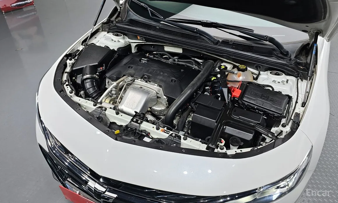 Фото 6 - Chevrolet Malibu