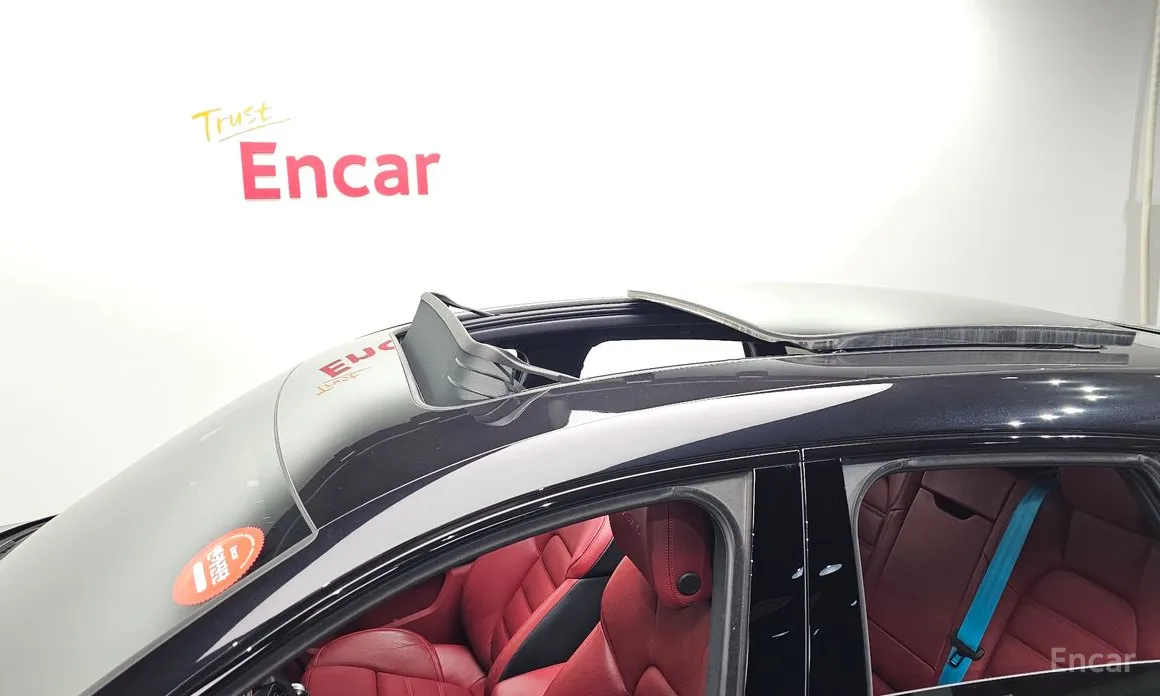 Фото 20 - Porsche Macan