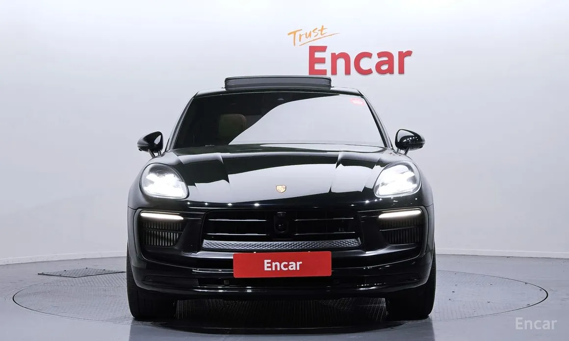 Фото 3 - Porsche Macan