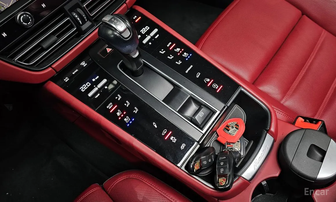 Фото 9 - Porsche Macan