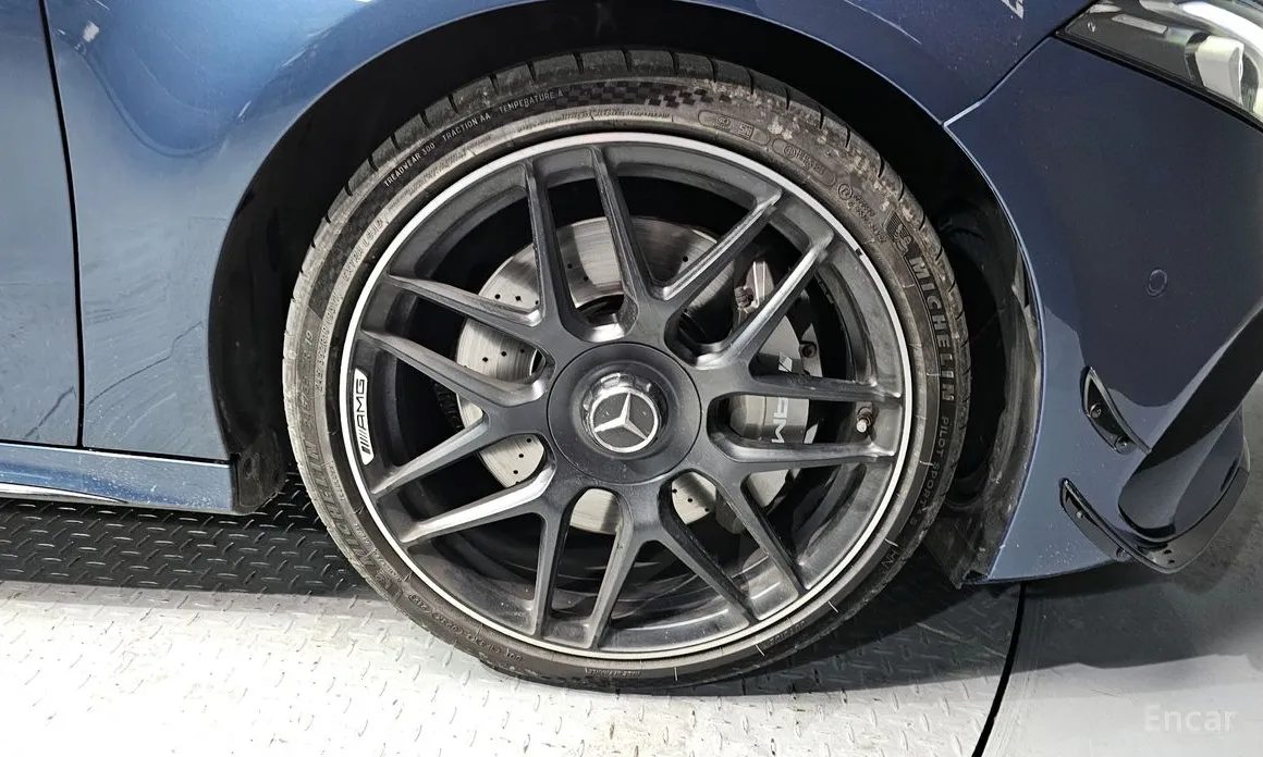 Фото 5 - Mercedes-Benz A-Class