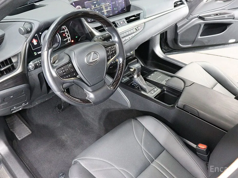 Lexus ES 2018 Executive