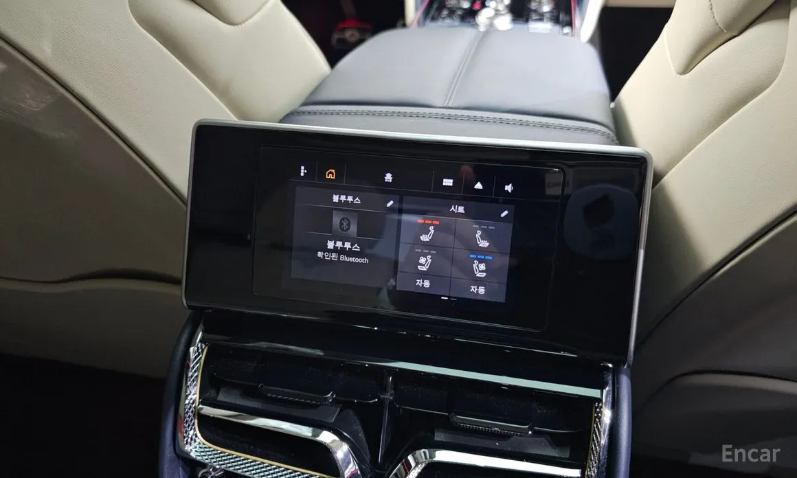 Фото 18 - Bentley Flying Spur