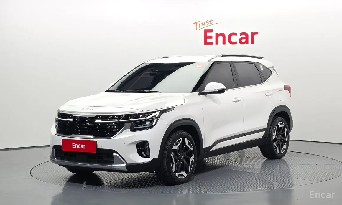 Фото 1 - Kia Seltos