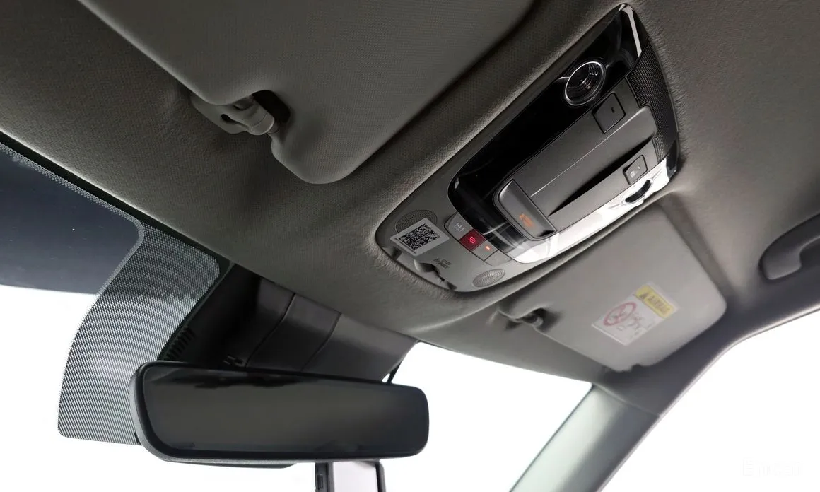 Фото 19 - Kia Seltos