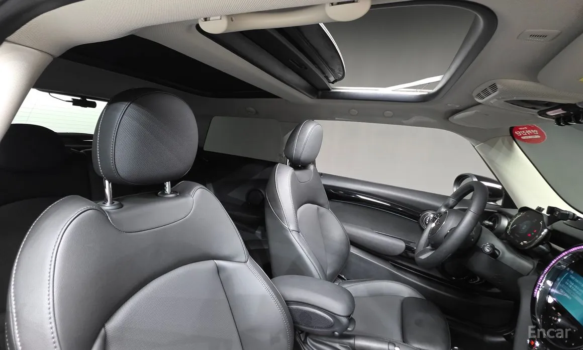 Фото 12 - Mini Cooper