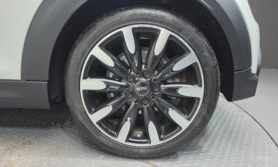 Фото 5 - Mini Cooper