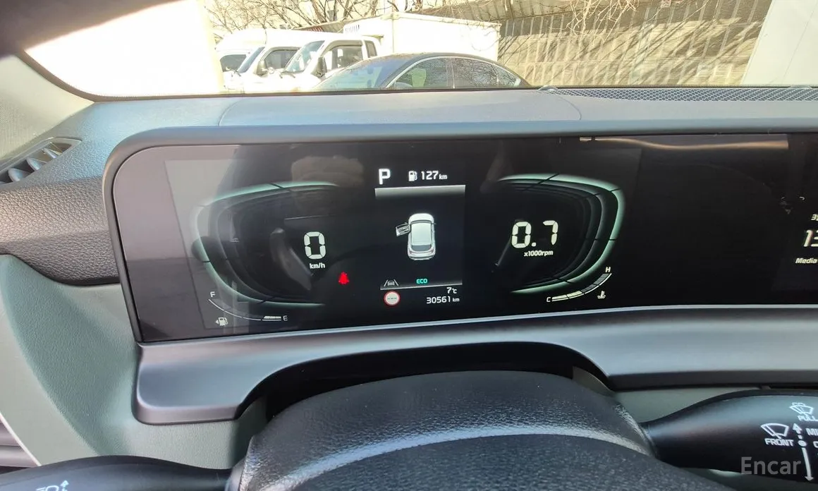 Фото 8 - Kia Seltos