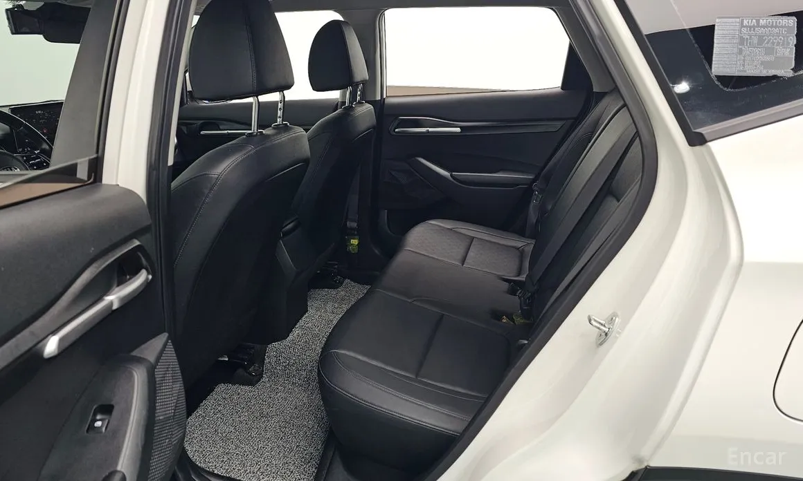 Фото 12 - Kia Seltos