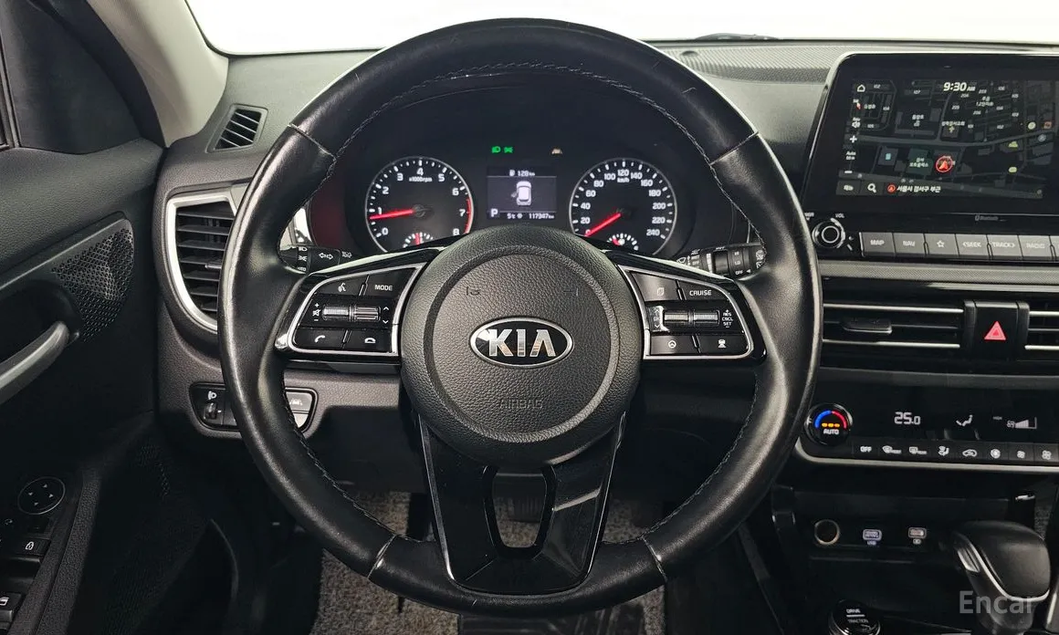 Фото 13 - Kia Seltos