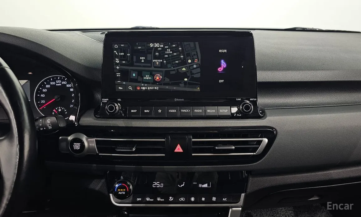 Фото 14 - Kia Seltos