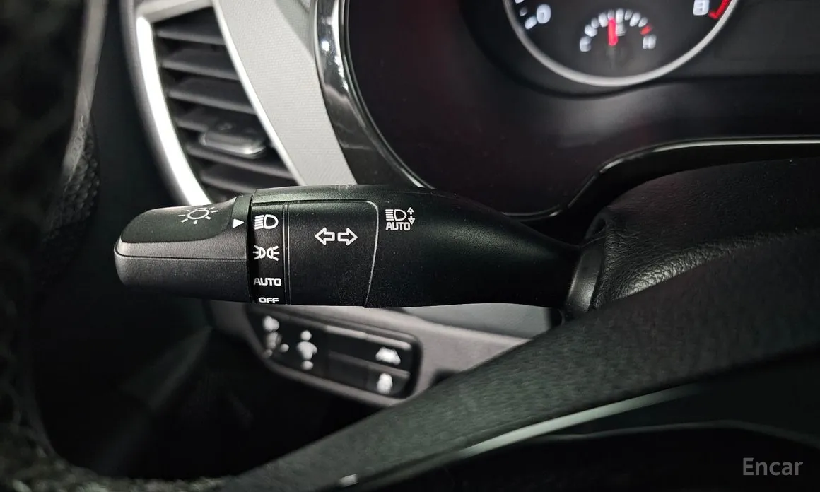 Фото 19 - Kia Seltos