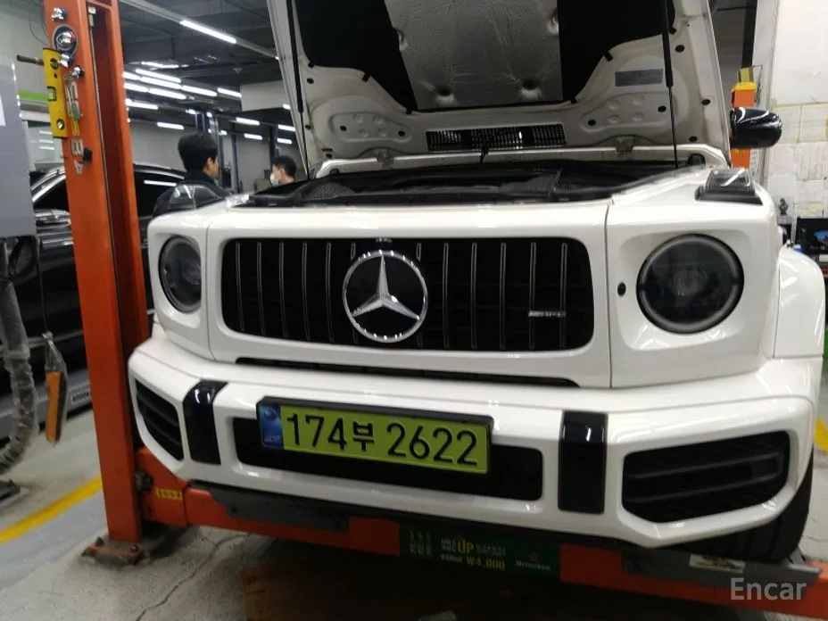 Photo 2 - Mercedes-Benz G-Class