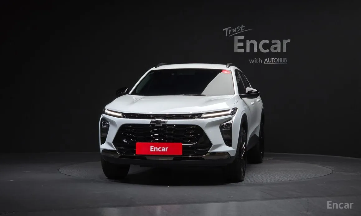 Photo 3 - Chevrolet Trax