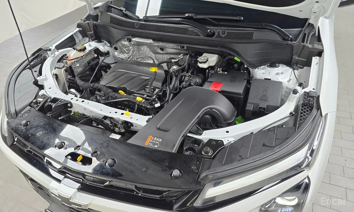 Photo 6 - Chevrolet Trax