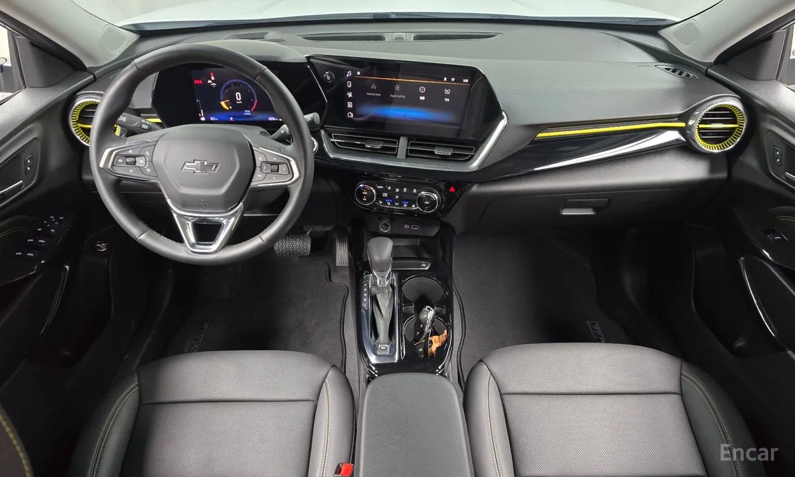 Photo 7 - Chevrolet Trax