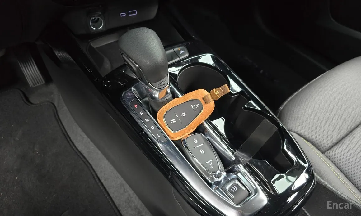 Photo 9 - Chevrolet Trax