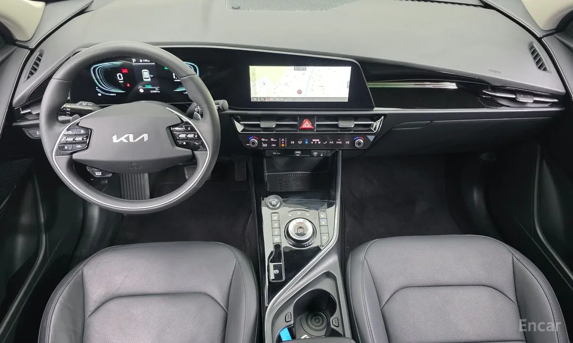 Фото 7 - Kia Niro