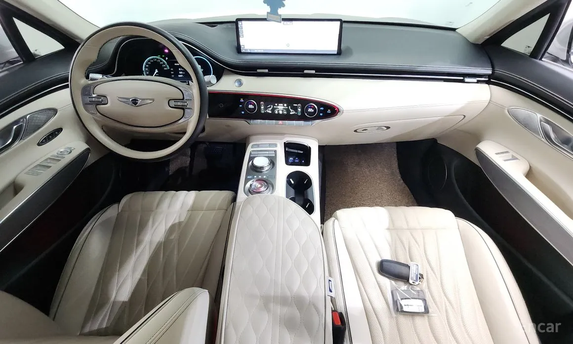 Фото 7 - Genesis GV70