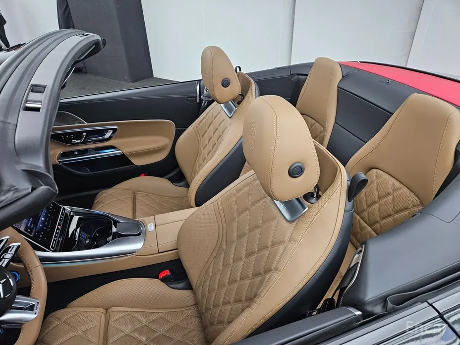 Фото 11 - Mercedes-Benz SL-Class